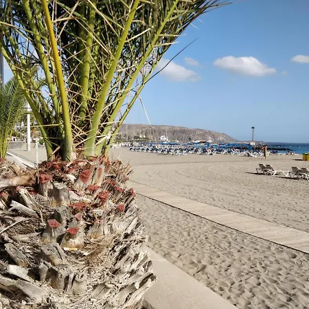 Lovely Double In A Shared Flat Near The Beach Campsite *