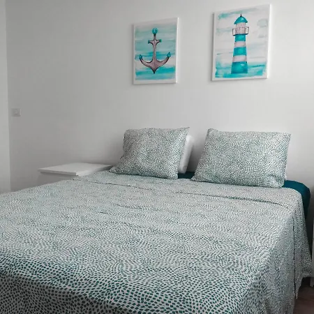 Lovely Double In A Shared Flat Near The Beach * بلايا ذي لاس أميريكاس